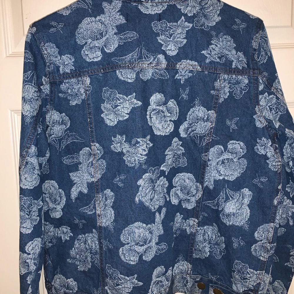 Jean Jacket - Picture 3 of 3